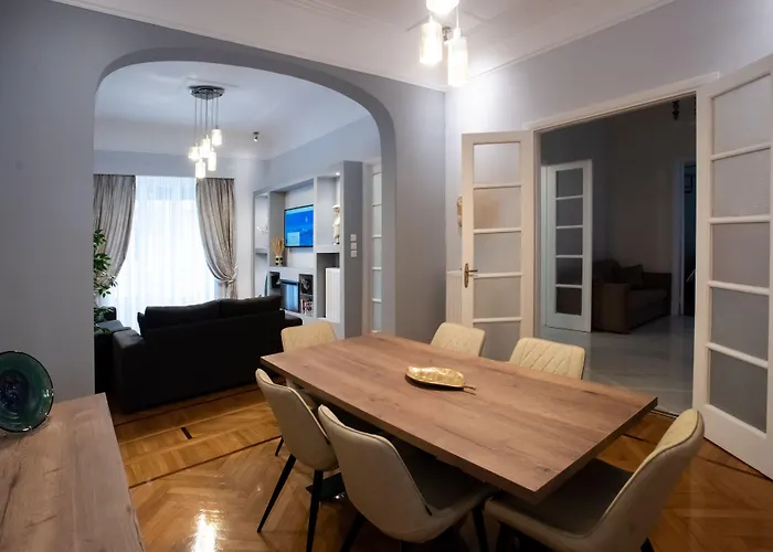 Blue Ark Lavish Sauna Suite